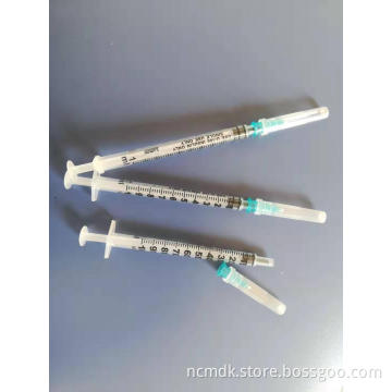 Low Dead space Insulin syringe with unfixed needle